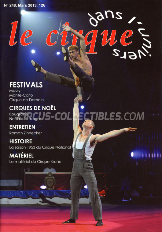 Le Cirque Dans L'Univers - Magazine - 2013